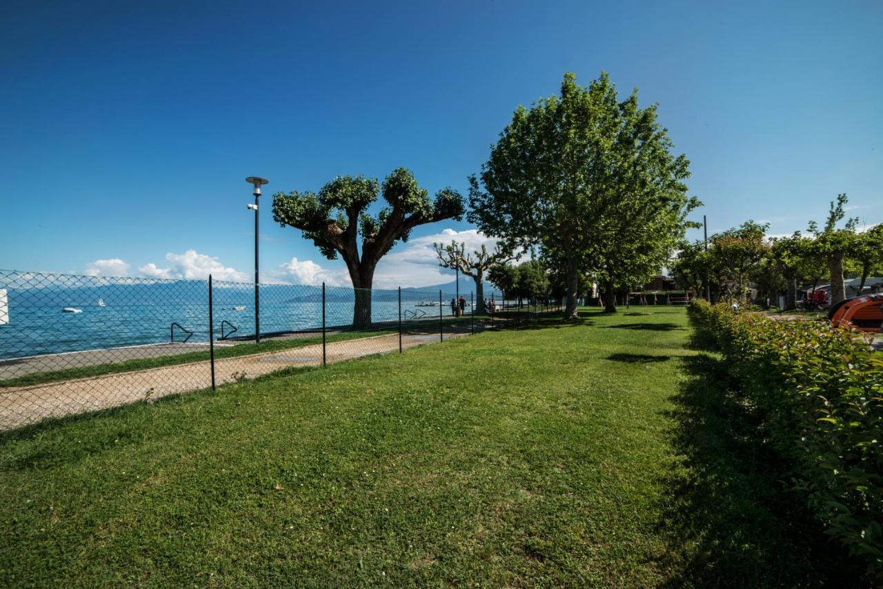 Baia Holiday Gasparina Castelnuovo del Garda Luaran gambar