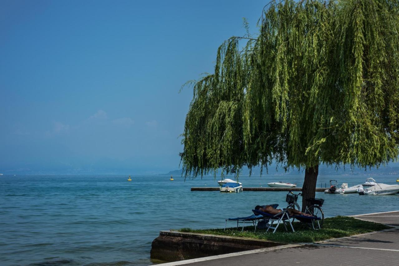 Baia Holiday Gasparina Castelnuovo del Garda Luaran gambar
